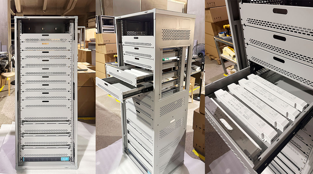 驅(qū)動+強電一體化解決方案：來看瑪徳克創(chuàng)新1.6米設備中心定制箱。